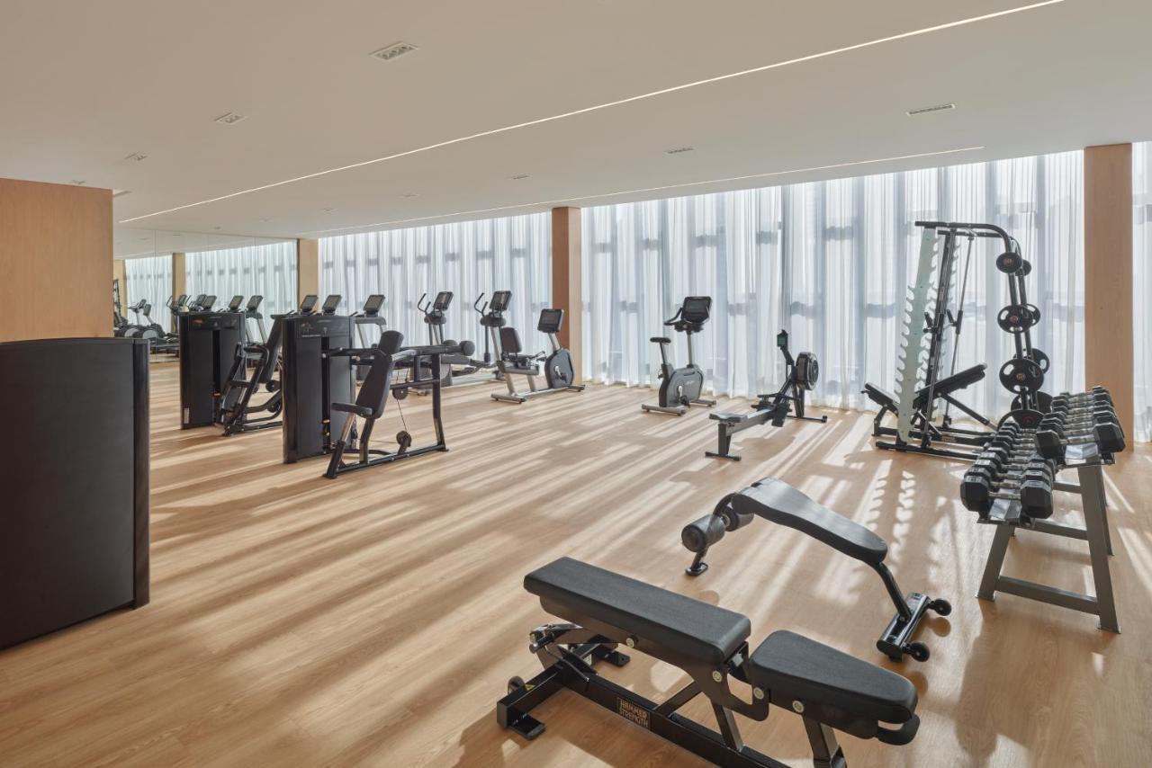 The Dubai Edition エクステリア 写真 The gym at The Hari