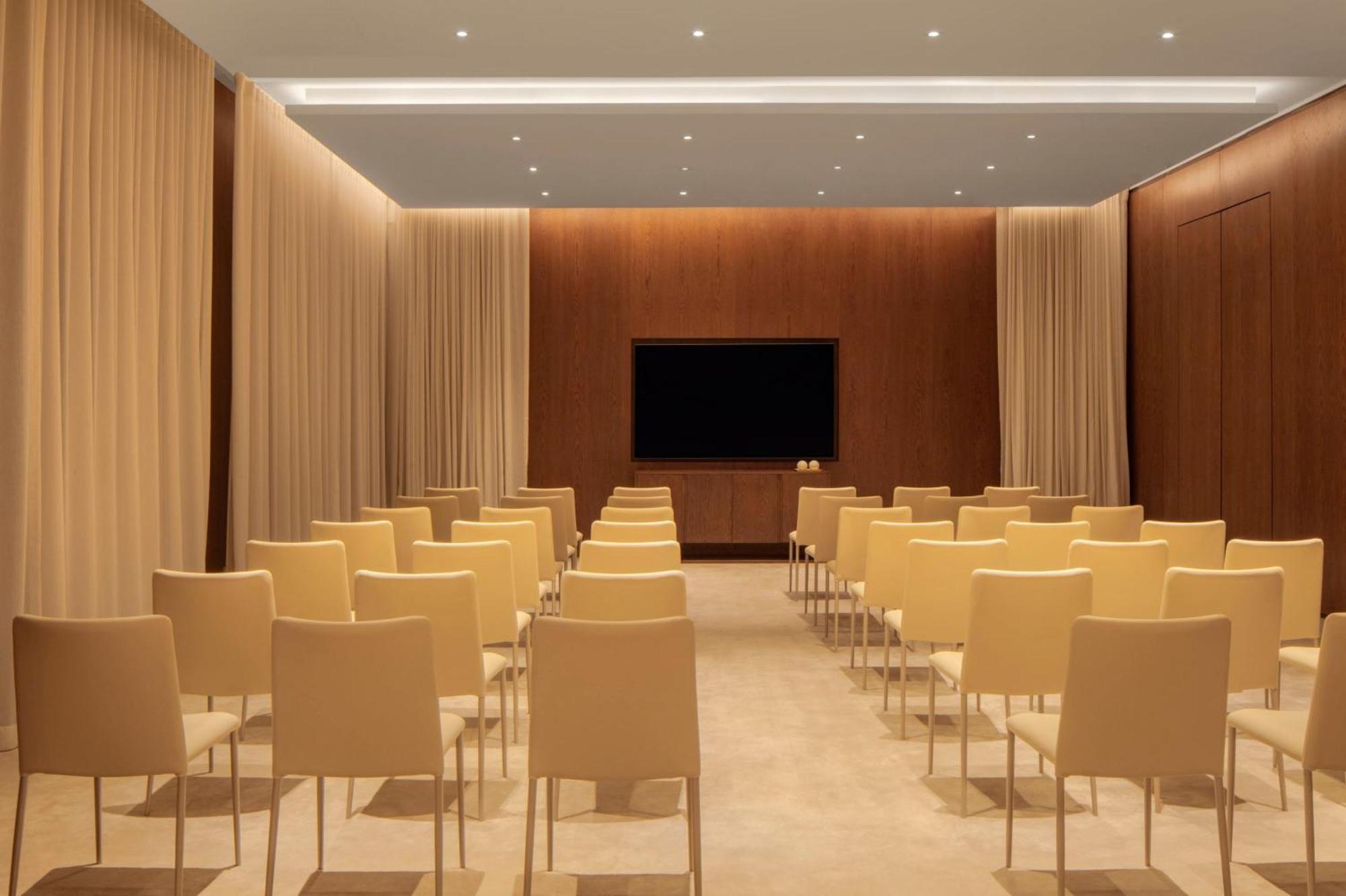 The Dubai Edition エクステリア 写真 The meeting room
